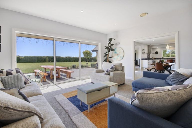 Photo of property in 178 School Road, West Eyreton, Rangiora, 7475