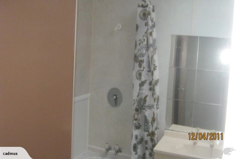 Photo of property in 2/22 Champion Street, Edgeware, Christchurch, 8013