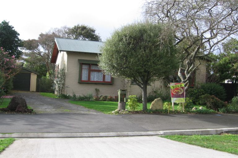 Photo of property in 12 Margaret Street, Roslyn, Palmerston North, 4414