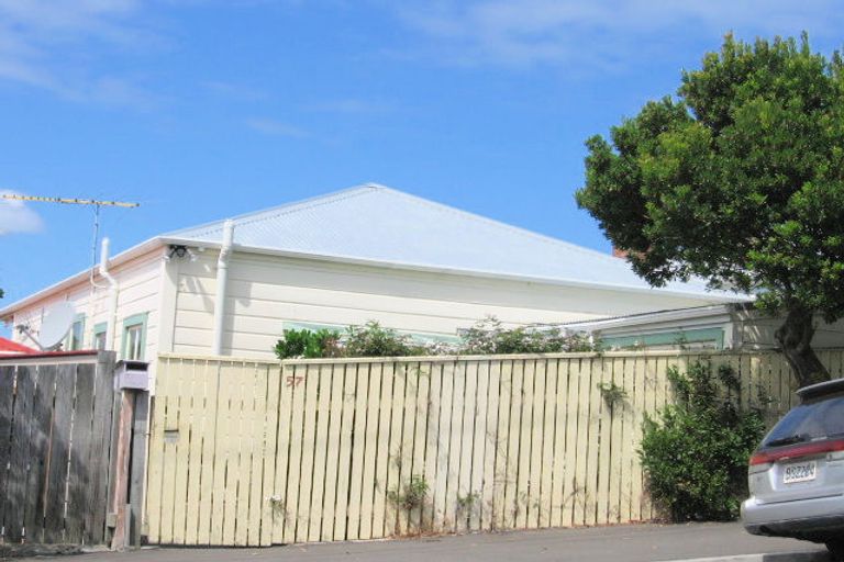 Photo of property in 57 Wright Street, Mount Cook, Wellington, 6021
