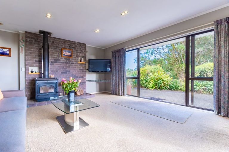 Photo of property in 168 Te Hapua Road, Te Horo, Otaki, 5581