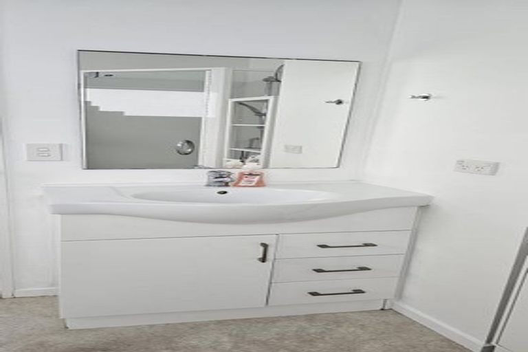 Photo of property in 4/129 The Parade, Island Bay, Wellington, 6023