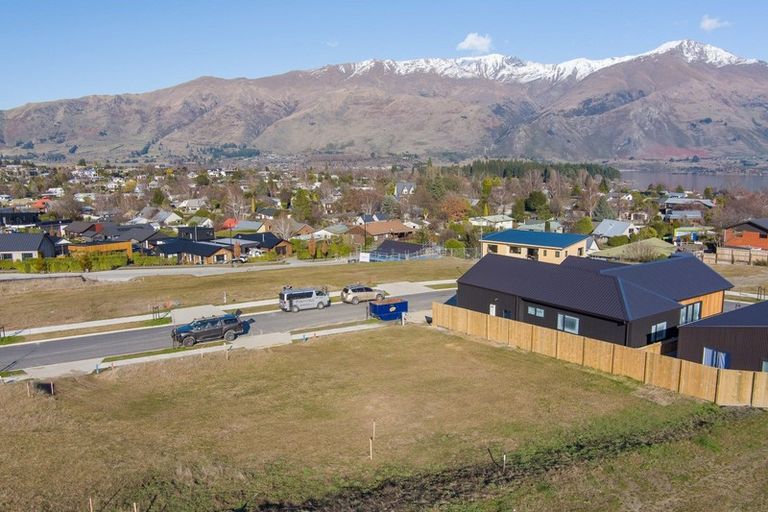 Photo of property in 51 Clearview Street, Wanaka, 9305