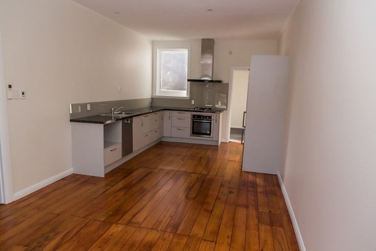 Photo of property in 69 Lavaud Street, Berhampore, Wellington, 6023