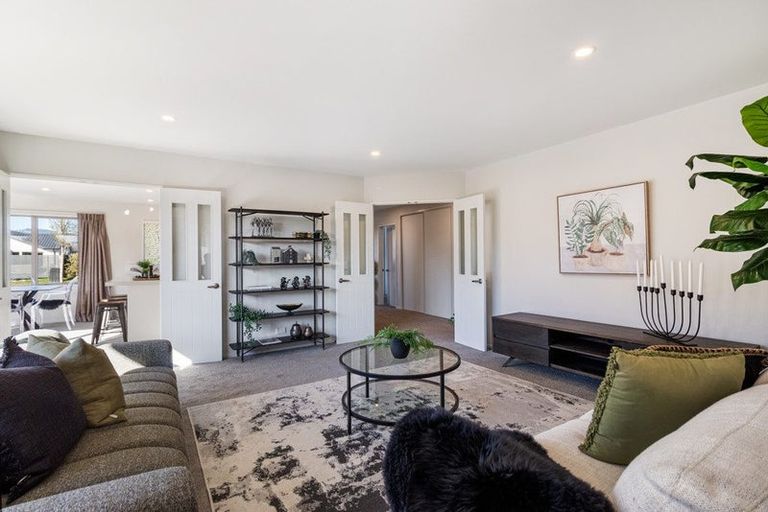 Photo of property in 6 Belgrave Close, Halswell, Christchurch, 8025