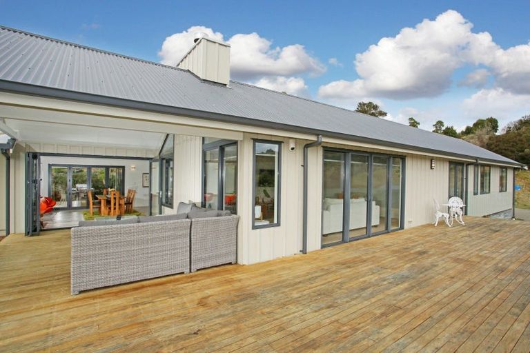 Photo of property in 2428 Hunua Road, Hunua, Papakura, 2583