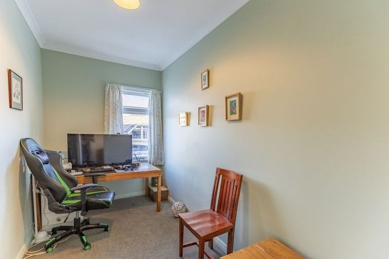 Photo of property in 706 Alexandra Street, Parkvale, Hastings, 4122