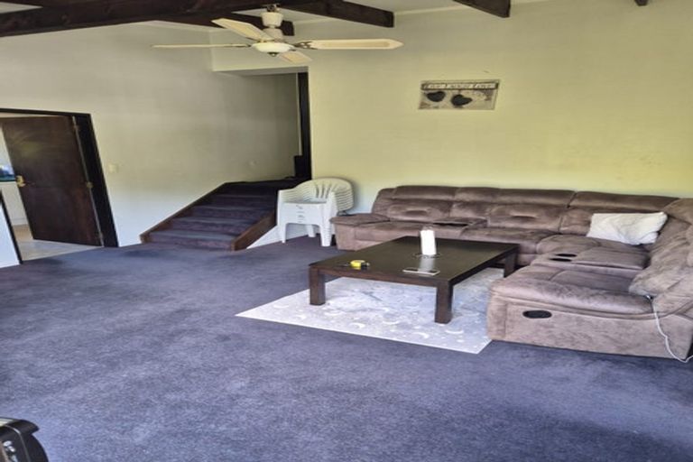 Photo of property in 2 Corlett Street, Johnsonville, Wellington, 6037