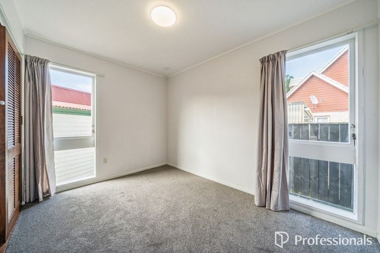 Photo of property in 3 Mcenroe Grove, Naenae, Lower Hutt, 5011