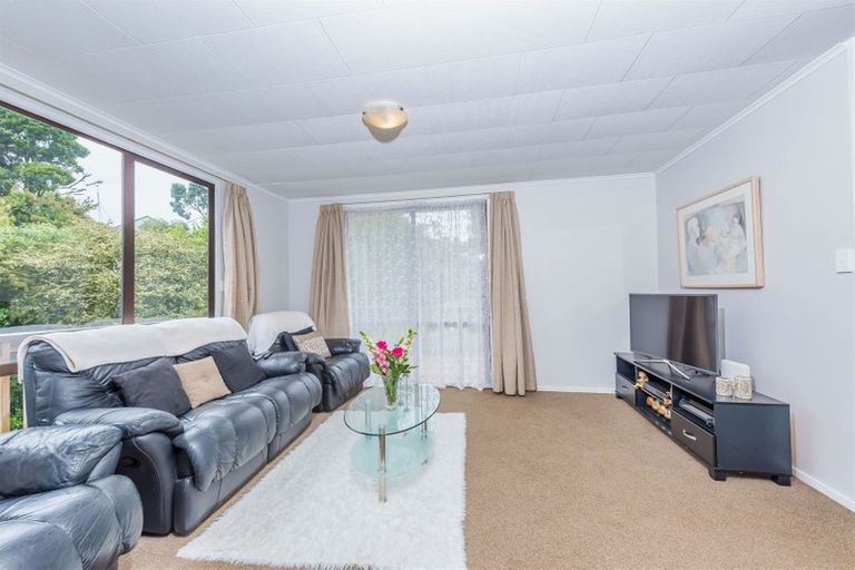 Photo of property in 3/23 Rehia Road, Massey, Auckland, 0614