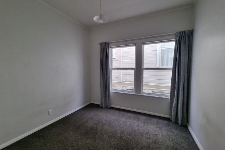 Photo of property in 61b Pirie Street, Mount Victoria, Wellington, 6011