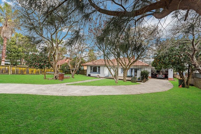 Photo of property in 53 Takanini Road, Takanini, 2112