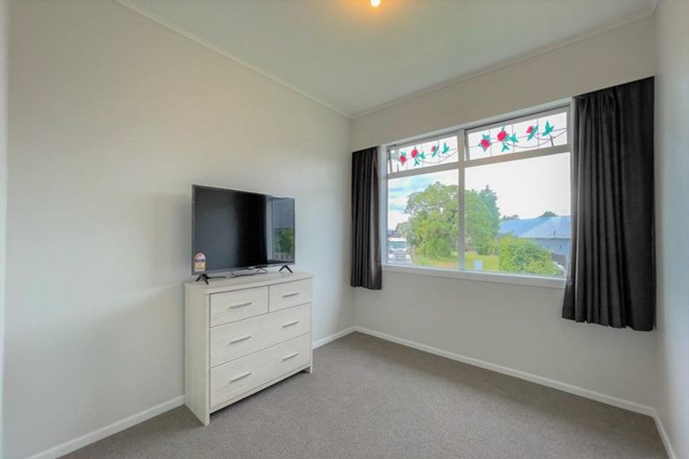 Photo of property in 5 Oxford Street, Tirau, 3410