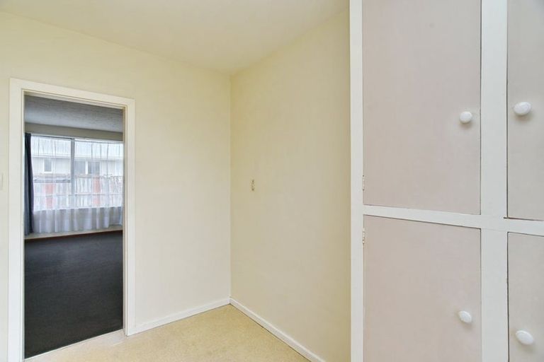 Photo of property in 2/560 Hereford Street, Linwood, Christchurch, 8011