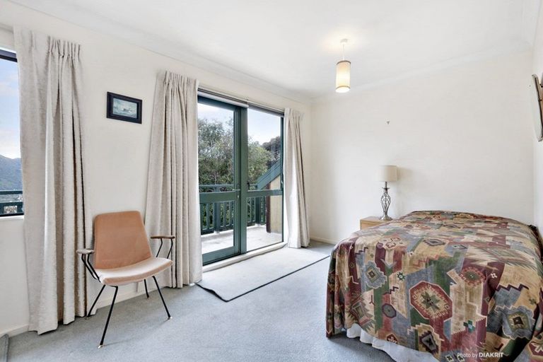 Photo of property in 74a Mairangi Road, Wadestown, Wellington, 6012