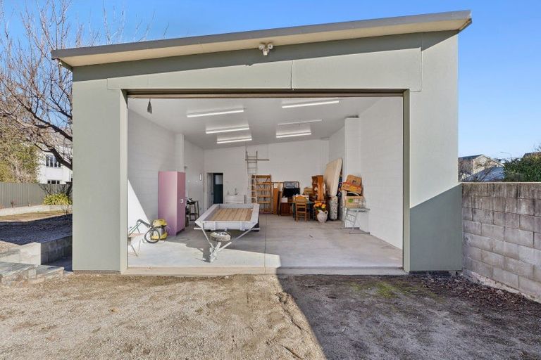 Photo of property in 37 Hunter Crescent, Wanaka, 9305