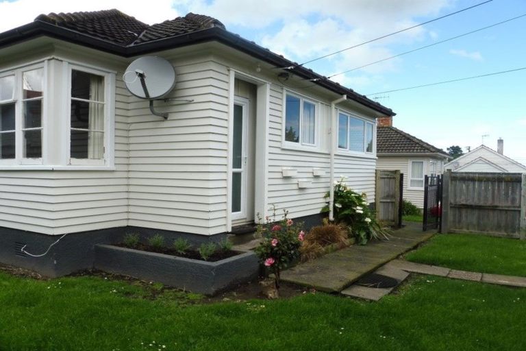 Photo of property in 3 Hutchison Crescent, Durie Hill, Whanganui, 4500