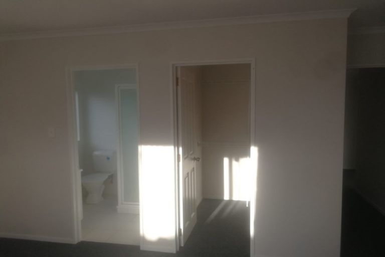 Photo of property in 30 Farmdale Court, Flat Bush, Auckland, 2019