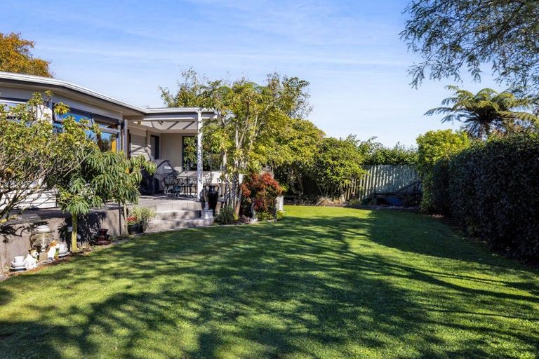 Photo of property in 485 Broadway, Stratford, 4393