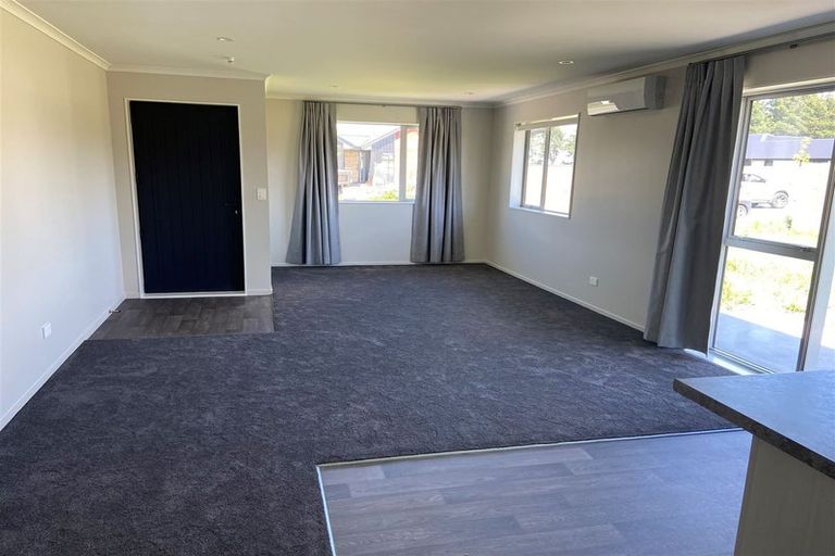 Photo of property in 10 Huntaway Lane, Dunsandel, 7682