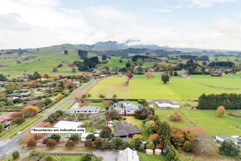 Photo of property in 6 Mangauika Road, Pirongia, Te Awamutu, 3876