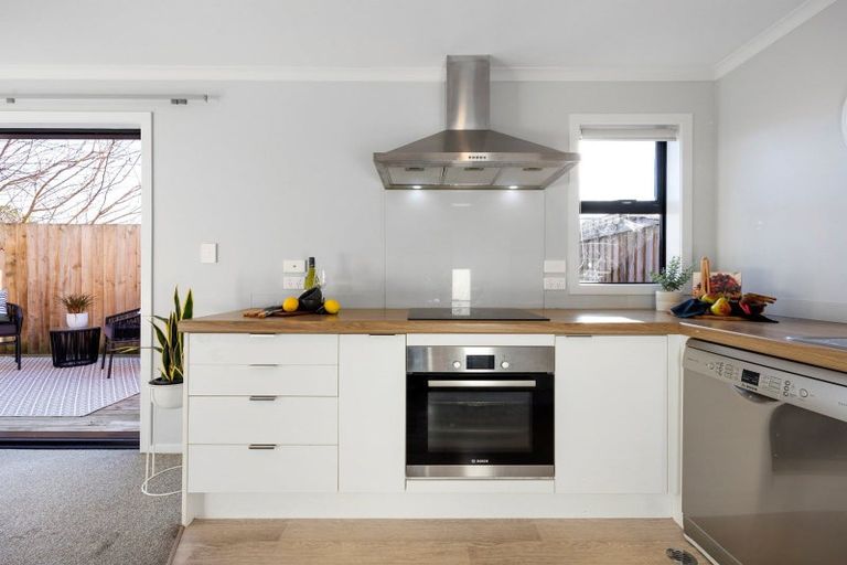 Photo of property in 5/3 Charlemont Street, Whitiora, Hamilton, 3200