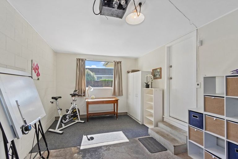 Photo of property in 16 Rawlings Lane, Somerfield, Christchurch, 8024