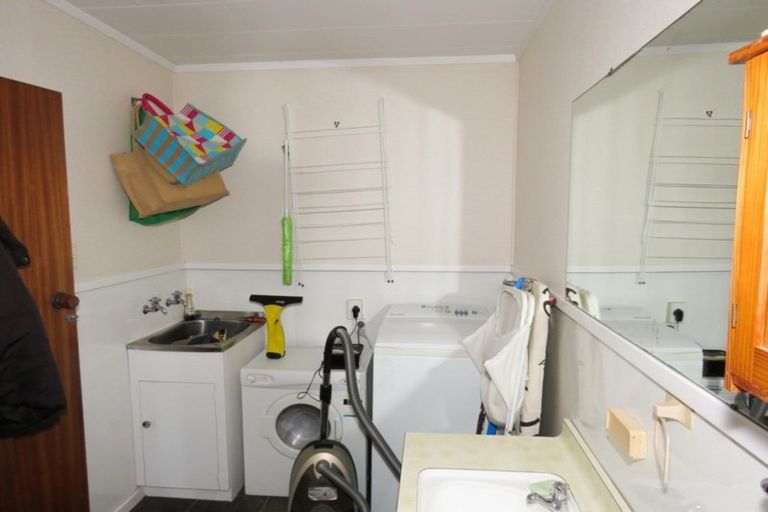 Photo of property in 15 Henley Street, Westport, 7825