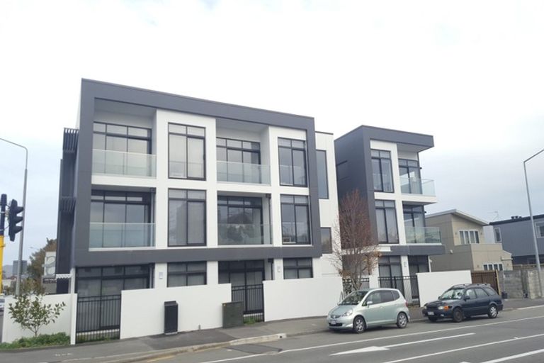 Photo of property in 27 Tensing Place, Sockburn, Christchurch, 8042