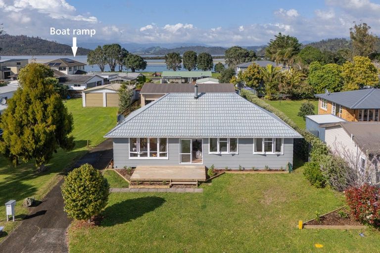 Photo of property in 80a Catherine Crescent, Whitianga, 3510
