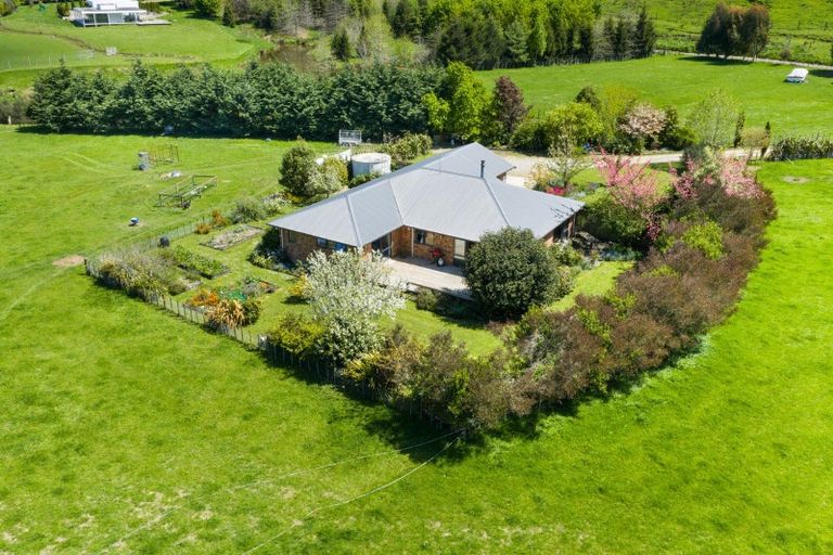 Photo of property in 946f Finnis Road, Pohangina, Ashhurst, 4884