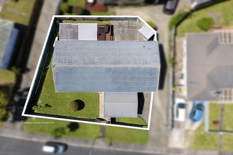 Photo of property in 1/63 Salamanca Road, Sunnynook, Auckland, 0620