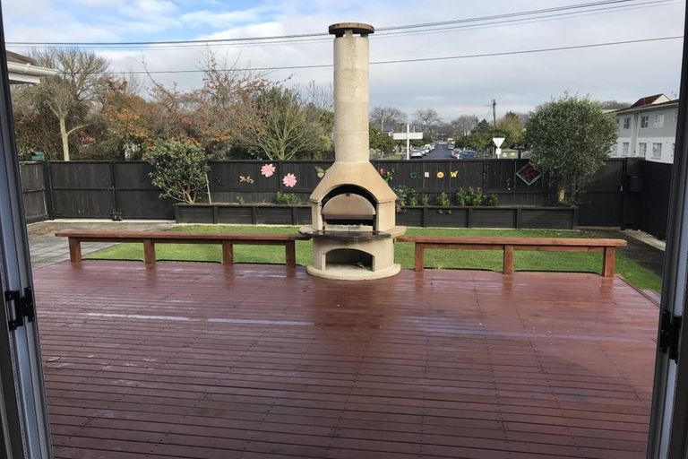 Photo of property in 166 Nixon Street, Hamilton East, Hamilton, 3216