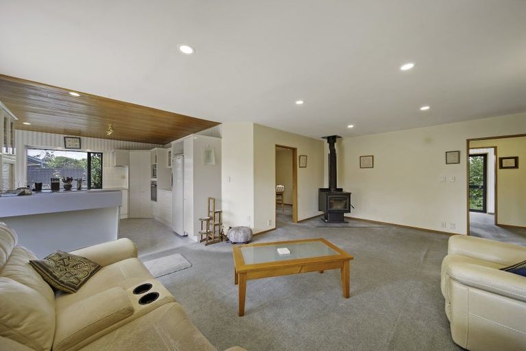 Photo of property in 7 Fuchsia Place, Halswell, Christchurch, 8025