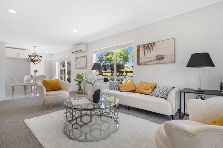 Photo of property in 20 Horlicks Place, Randwick Park, Auckland, 2105