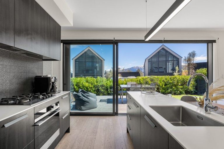 Photo of property in 27c Falconer Rise, Jacks Point, Queenstown, 9371