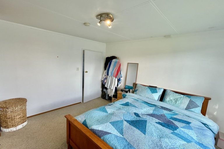 Photo of property in 97 Jamaica Drive, Grenada North, Wellington, 5028