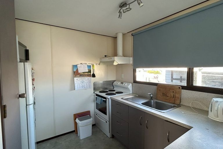 Photo of property in 2/141 Carnoustie Drive, Wattle Downs, Auckland, 2103