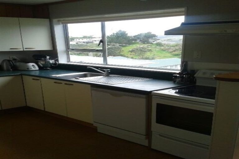 Photo of property in 5 Branscombe Street, Johnsonville, Wellington, 6037