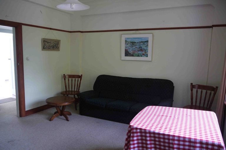 Photo of property in 1f1 San Sebastian Road, Kelburn, Wellington, 6012