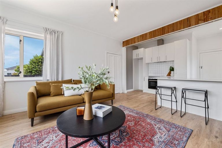 Photo of property in 103 Peverel Street, Riccarton, Christchurch, 8041