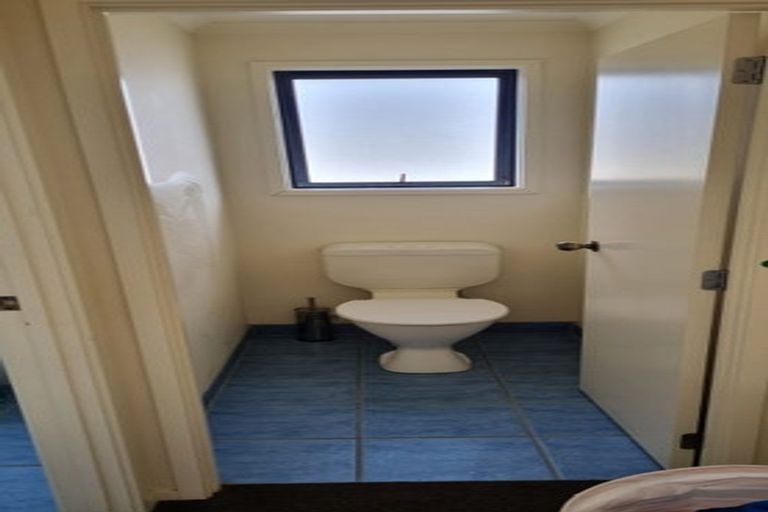 Photo of property in 25b Gardner Avenue, New Lynn, Auckland, 0600