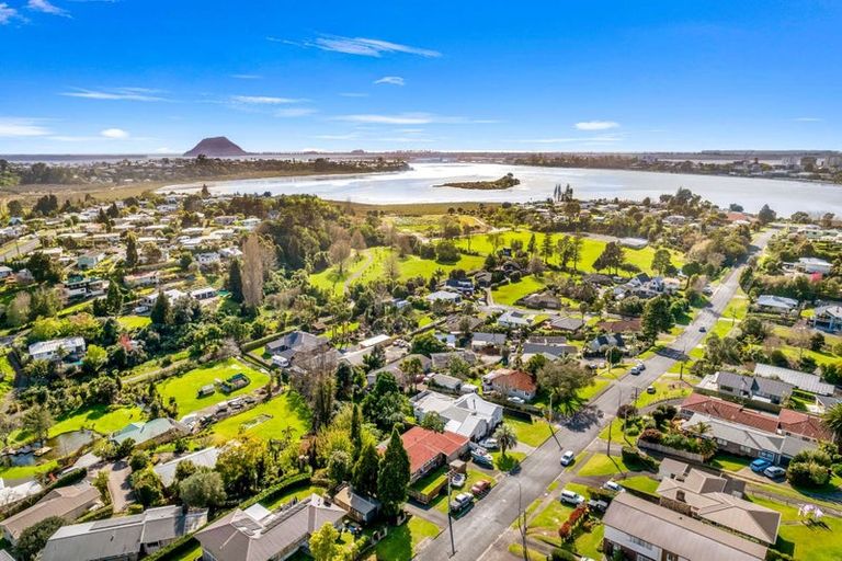 Photo of property in 80 Sutherland Road, Brookfield, Tauranga, 3110