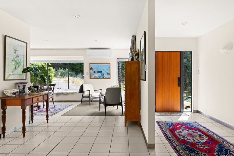 Photo of property in 145 Milton Road, Bluff Hill, Napier, 4110