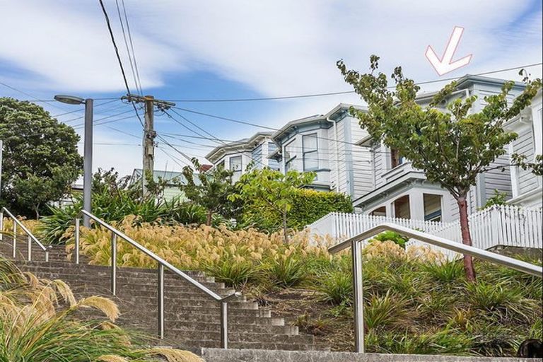 Photo of property in 36 Drummond Street, Mount Cook, Wellington, 6021