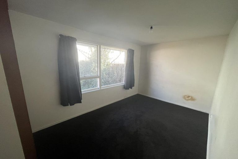 Photo of property in 9 Farnborough Street, Aranui, Christchurch, 8061
