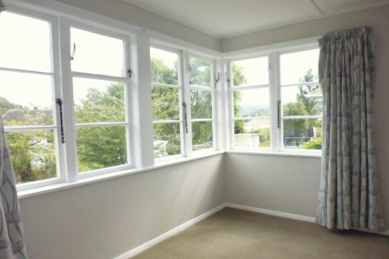 Photo of property in 26 Judd Crescent, Naenae, Lower Hutt, 5011