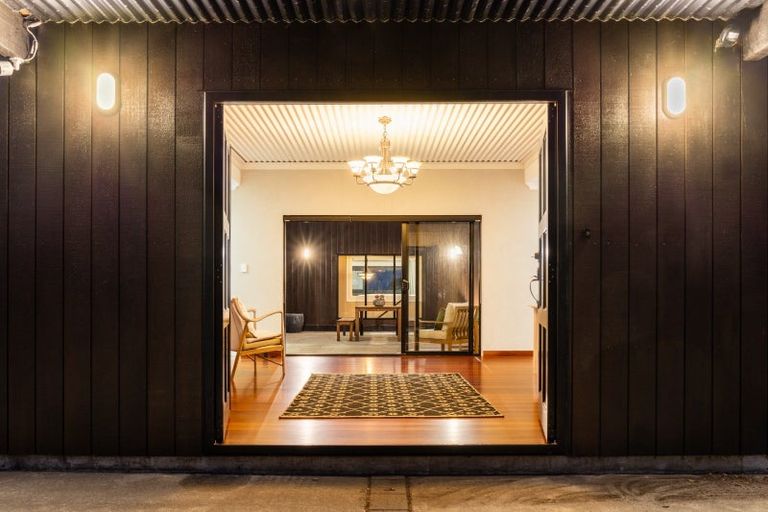 Photo of property in 22 Millennium Hill, Paraparaumu, 5032