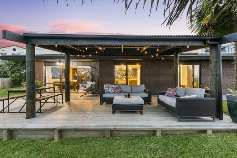 Photo of property in 33 Hallmark Rise, Bethlehem, Tauranga, 3110