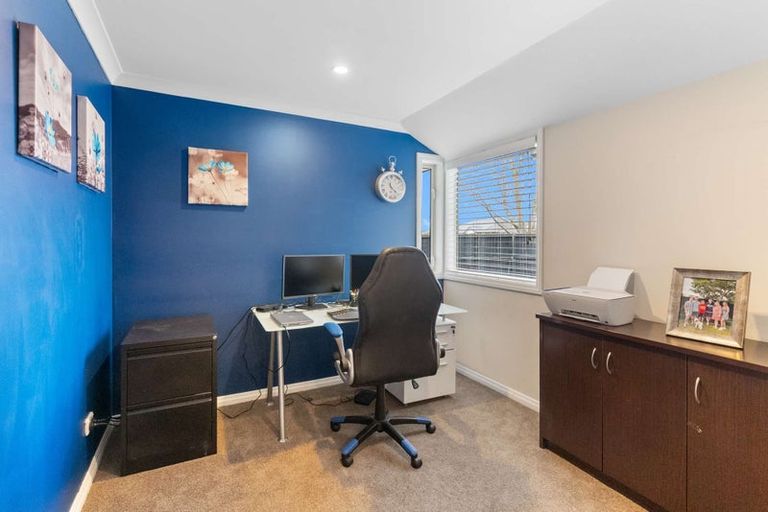 Photo of property in 12 Hampstead Close, Rangiora, 7400